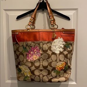 Coach Tote